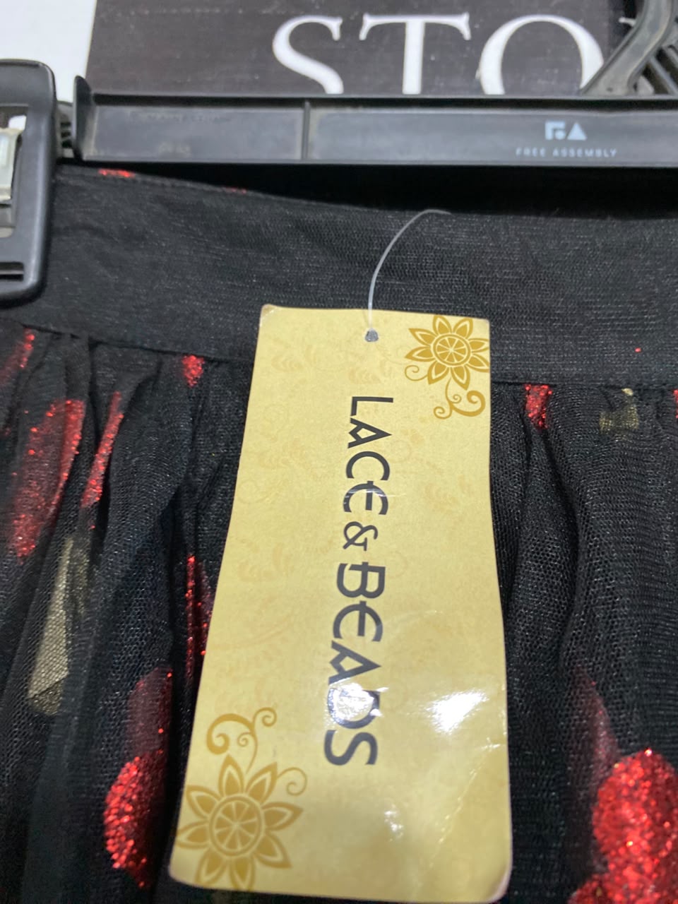 LACE & BEADS |S| WAIST 25| A25| BLACK TULLD GLITTERING RED AND GOLD HEARTS MAXI SKIRT