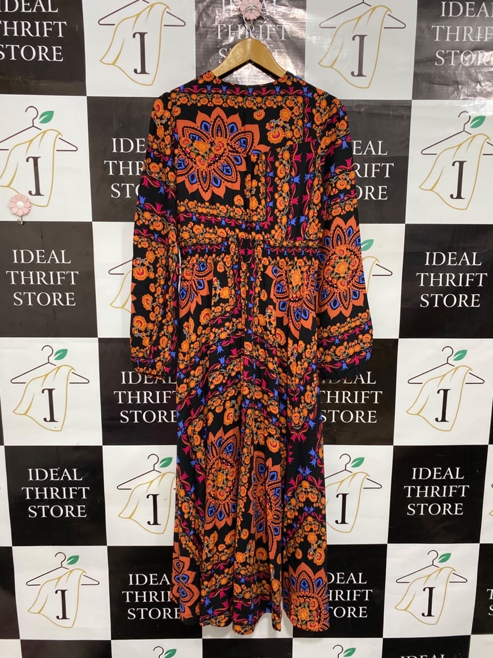SHEIN |L| BUST 17| A25| BLACK AND ORANGE BOHEMIAN MANDALA PRINT LONG SLEEVE MAXI DRESS