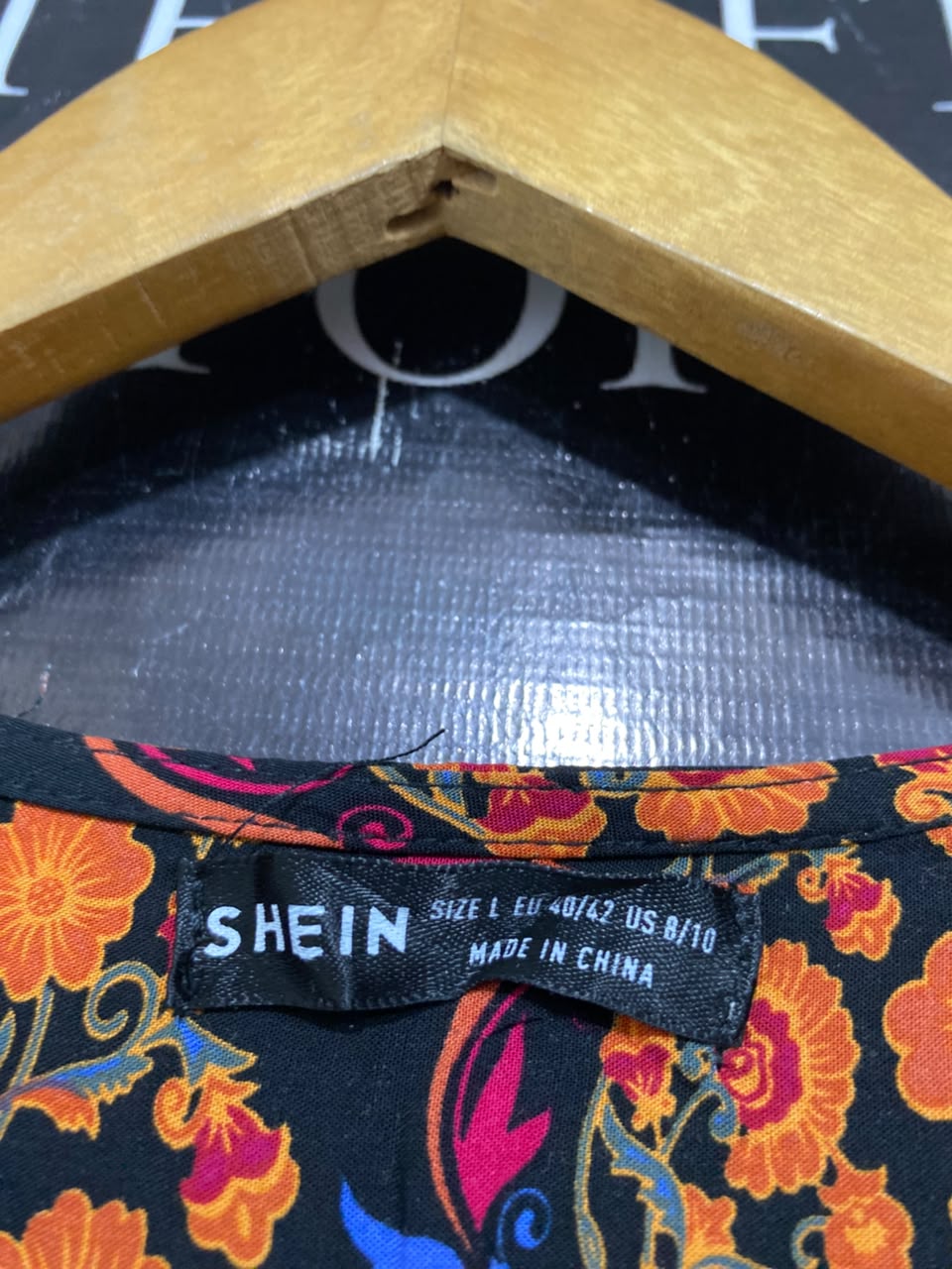 SHEIN |L| BUST 17| A25| BLACK AND ORANGE BOHEMIAN MANDALA PRINT LONG SLEEVE MAXI DRESS