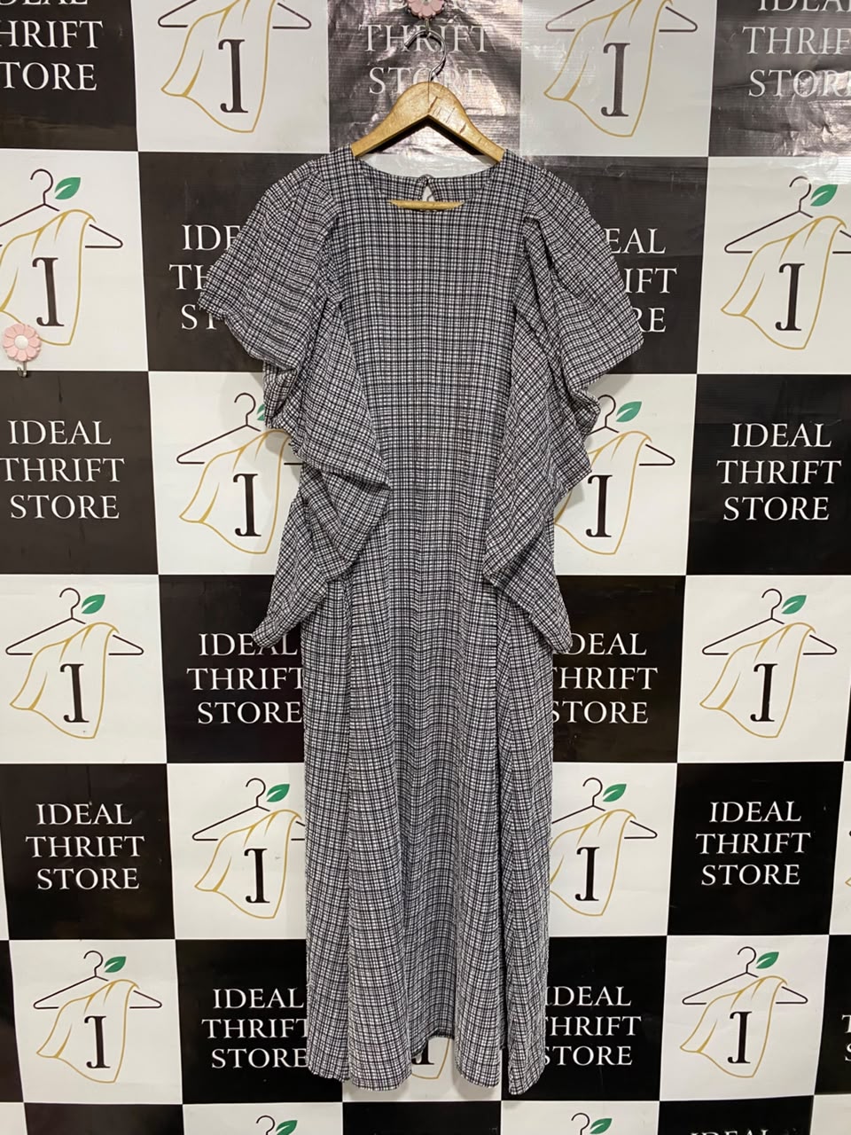 ASOS |M| BUST 19| A25| BLACK AND WHITE CHECKED RUFFLE OVERLAY MAXI DRESS