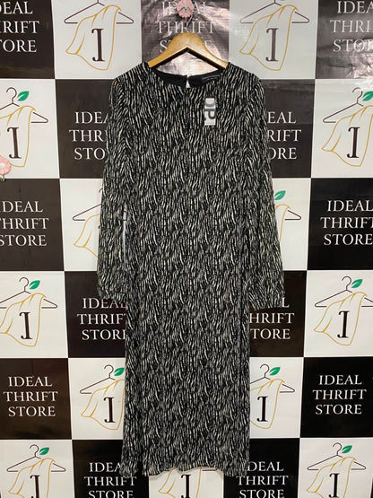 DOROTHY PERKINS |M| BUST 18| A25| BLACK AND WHITE ABSTRACT ANIMAL PRINT LONG SLEEVE MIDI DRESS