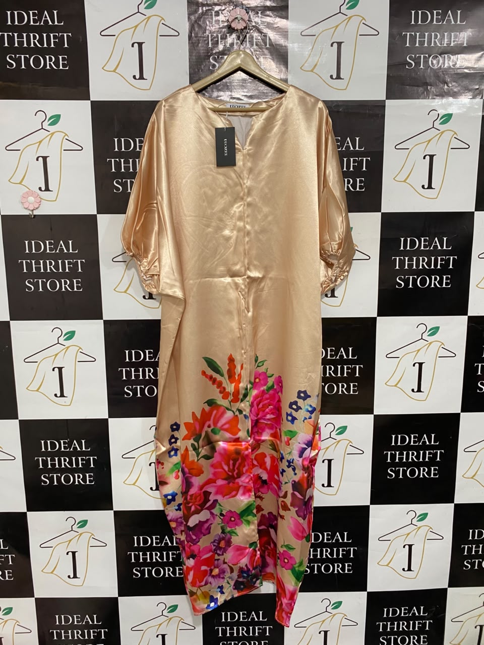 UOOZEE |M| BUST FREE| A25| CHAMPAGNE SATIN VIBRANT FLORAL HEM KAFTAN MAXI DRESS