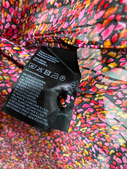 H&M |XL| BUST FREE| A25| VIBRANT PINK AND ORANGE ABSTRACT ANIMAL PRINT HIGH-NECK BLOUSE