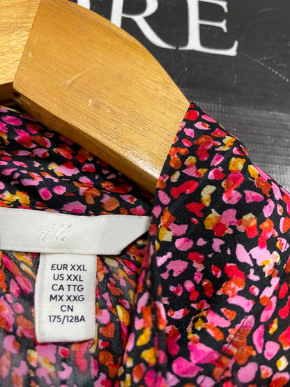 H&M |XL| BUST FREE| A25| VIBRANT PINK AND ORANGE ABSTRACT ANIMAL PRINT HIGH-NECK BLOUSE