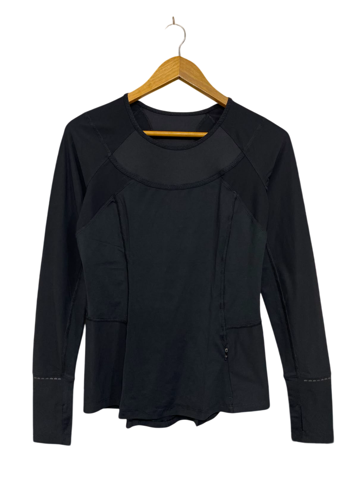 LULULEMON |M| BUST 16| BLACK WORKOUT SHIRT WITH THUMBHOLES & ZIP POCKET