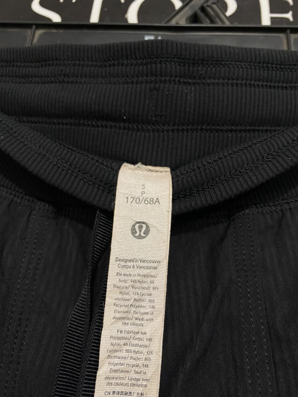 LULULEMON |M| WAIST 28| WOMEN'S HIGH-WAISTED BLACK DRAWSTRING CARGO PANTS WITH FLAP POCKETS