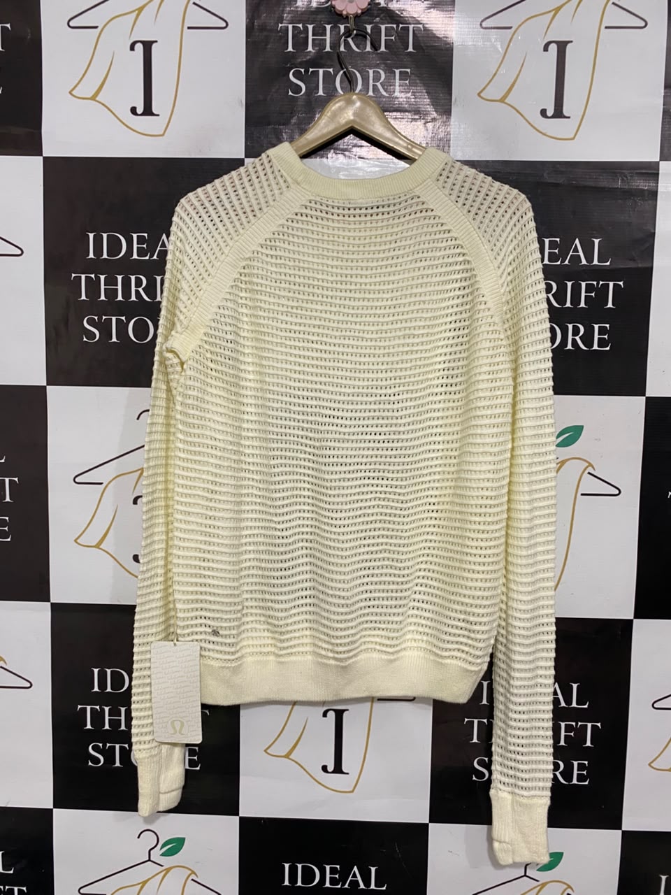 LULULEMON |XL| BUST 20| WOMEN'S NWT OPEN-KNIT MESH LONG SLEEVE SWEATER - CREAM / OFF-WHITE ATHLEISURE TOP