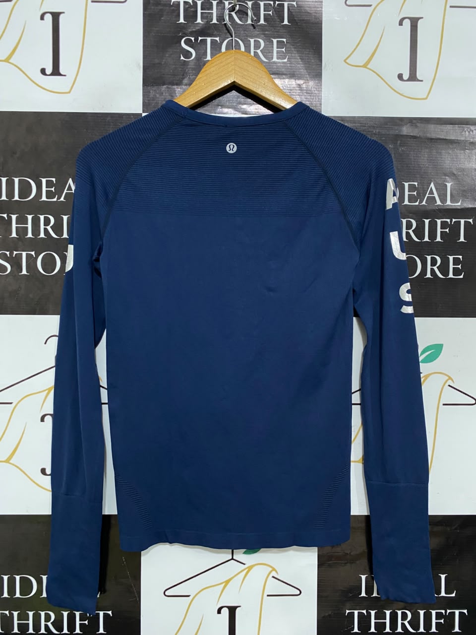 LULULEMON | S| BUST 15| WOMEN'S SWIFTLY TECH LONG SLEEVE NAVY BLUE WORKOUT SHIRT