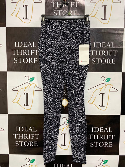 LULULEMON |XS| WAIST 24| WOMEN'S BLACK AND WHITE ABSTRACT PRINT HIGH-WAISTED ATHLETIC LEGGINGS WITH TAGS