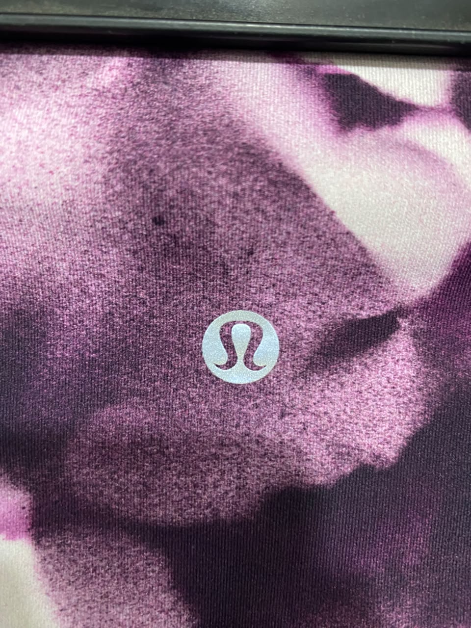 LULULEMON |S| WAIST 26| WOMEN'S PURPLE FLORAL PRINT HIGH-WAISTED CAPRI ATHLETIC LEGGINGS