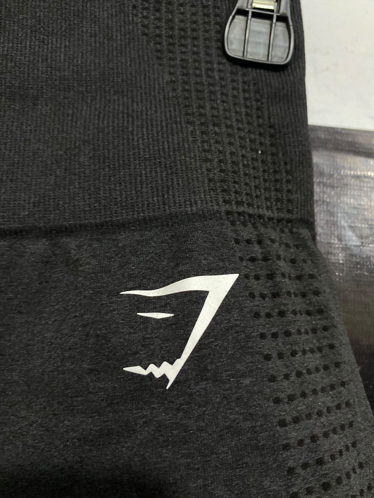 GYMSHARK |XS| WAIST 23| WOMEN'S BLACK SEAMLESS HIGH-WAISTED MESH WORKOUT SHORTS