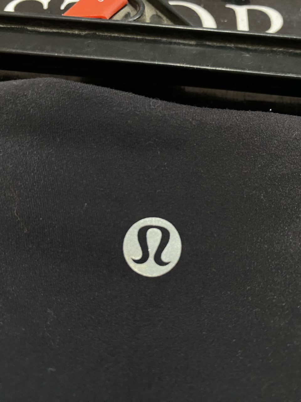 LULULEMON |XS| WAIST 24| WOMEN'S BLACK HIGH-WAISTED ATHLETIC LEGGINGS WITH SIDE POCKETS