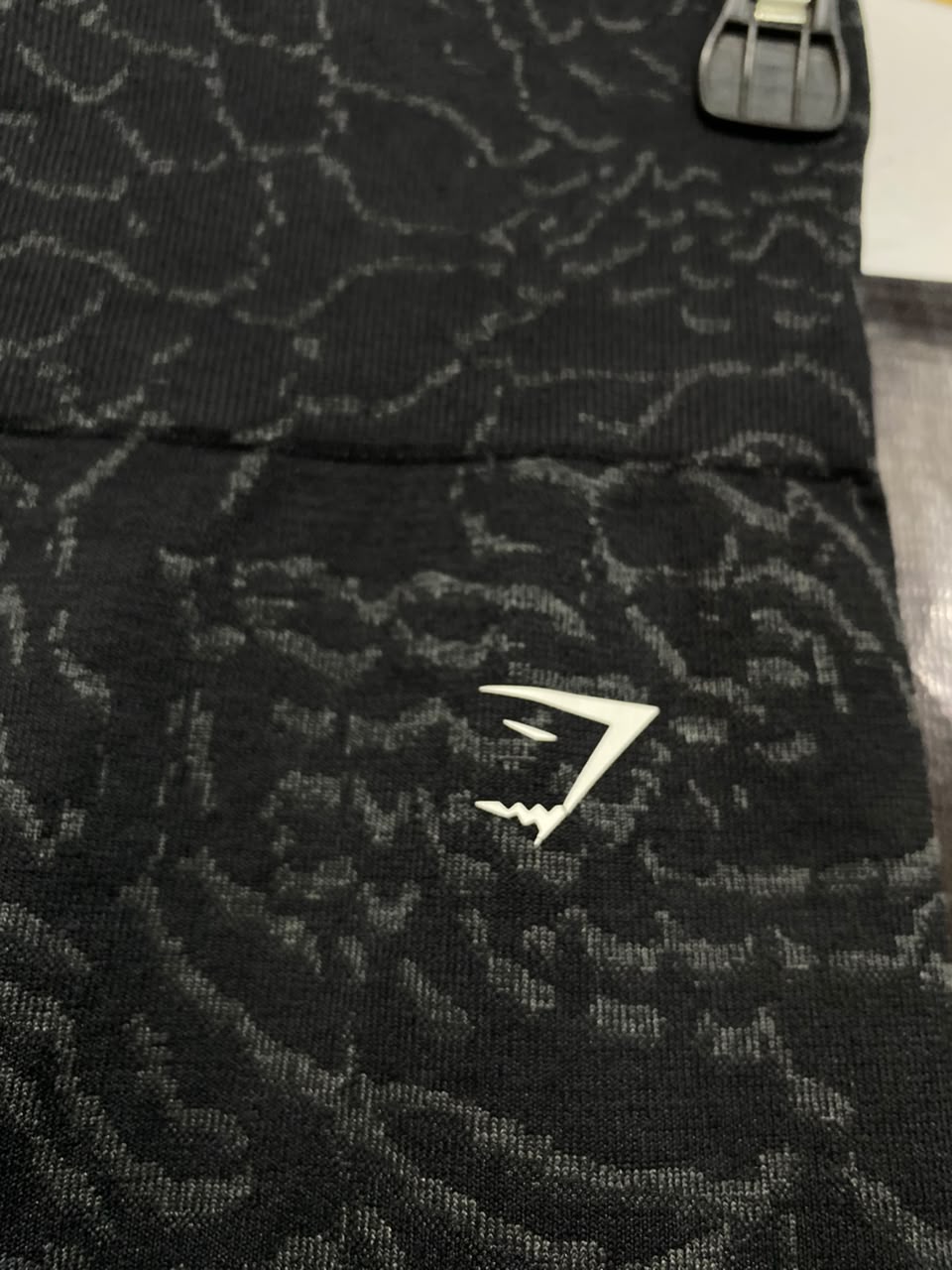 GYMSHARK |XS| WAIST 24| CHARCOAL BLACK ANIMAL/ANIMALIAN PRINT HIGH-WAISTED SEAMLESS LEGGINGS