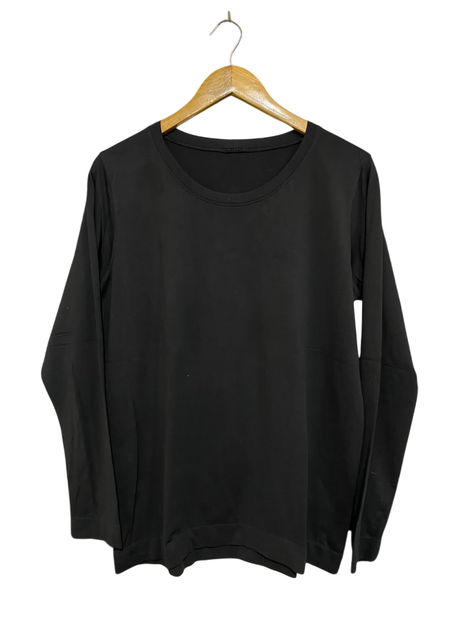 LULULEMON |M| BUST 20| CLASSIC BLACK LONG SLEEVE CREW NECK ATHLETIC SHIRT