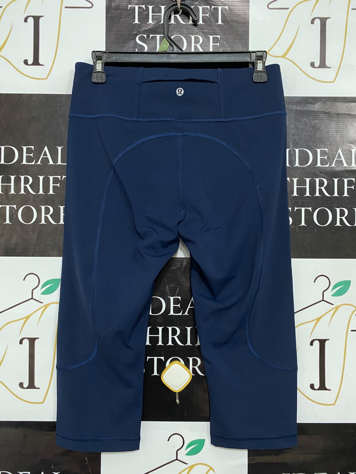 LULULEMON |S| WAIST 26| WOMEN'S NAVY BLUE CROPPED ATHLETIC LEGGINGS CAPRIS ACTIVEWEAR