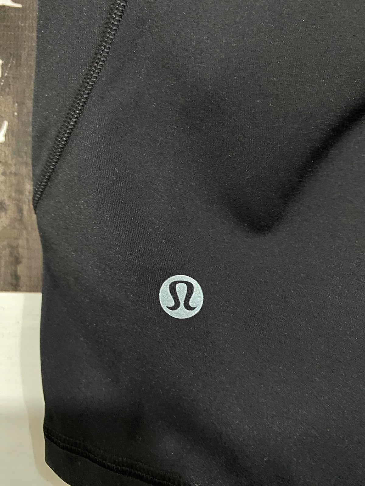 LULULEMON |XS| WAIST 24| WOMEN'S CLASSIC BLACK ATHLETIC BIKER SHORTS WITH SIDE POCKETS ACTIVEWEAR