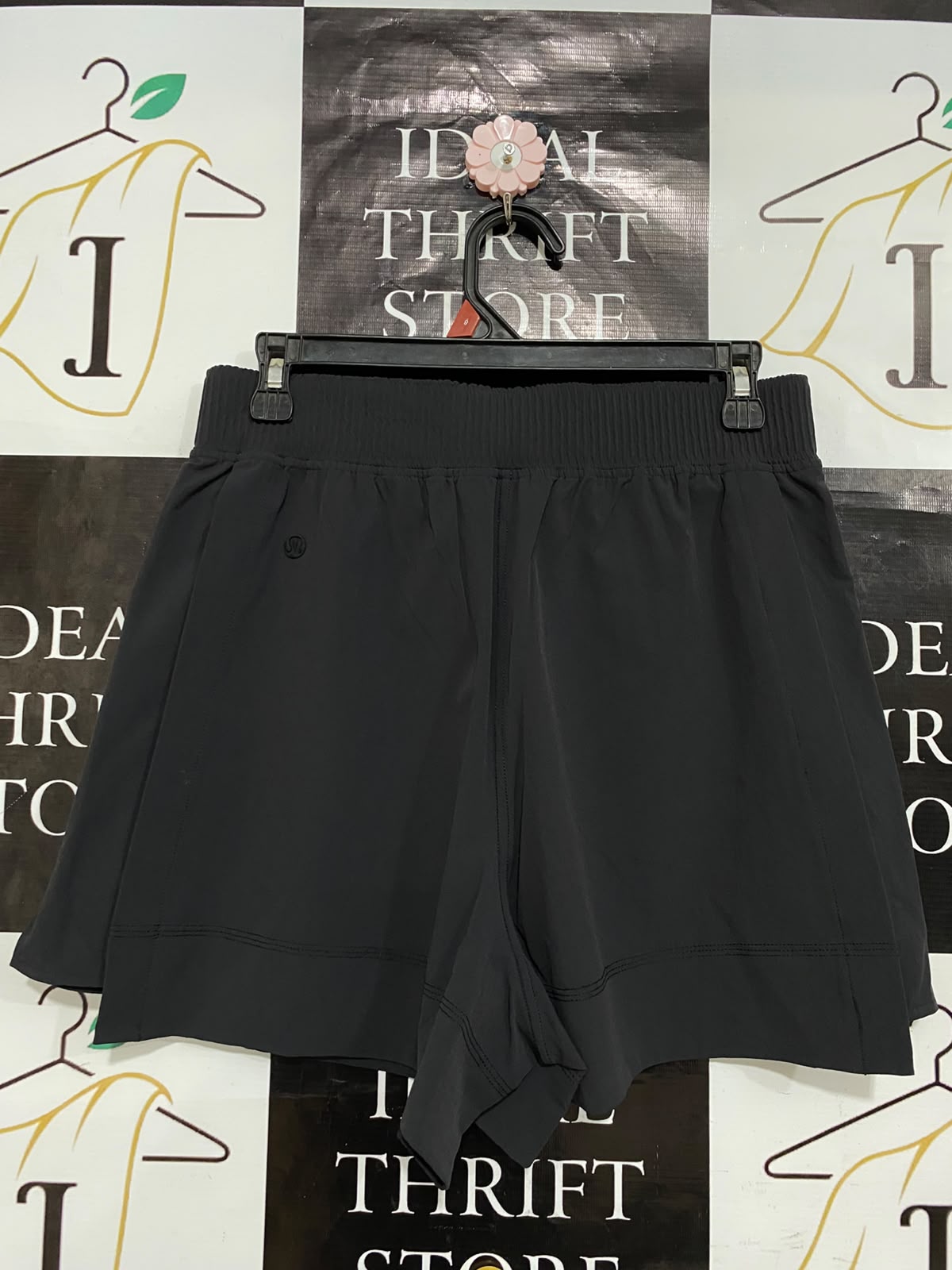 LULULEMON |M| WAIST 28| WOMEN'S CLASSIC BLACK ATHLETIC FLOWY RUNNING SHORTS ACTIVEWEAR