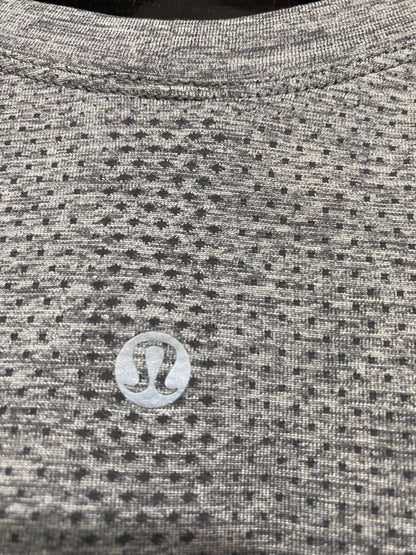 LULULEMON |M| BUST 17| WOMEN'S GREY HEATHERED "USC" SEAMLESS SHORT-SLEEVE ATHLETIC T-SHIRT ACTIVEWEAR