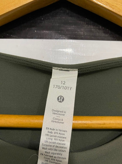 LULULEMON |M| BUST 18| WOMEN'S SAGE GREEN ASYMMETRICAL CUTOUT LONG-SLEEVE CROP TOP ACTIVEWEAR