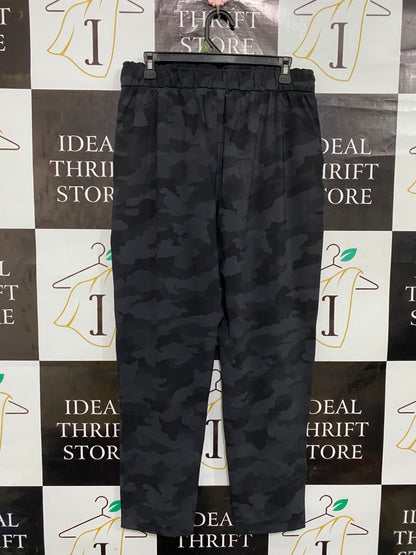 LULULEMON |L| WAIST 30| BLACK CAMO HIGH RISE PAPERBAG WAIST CASUAL ATHLETIC JOGGERS