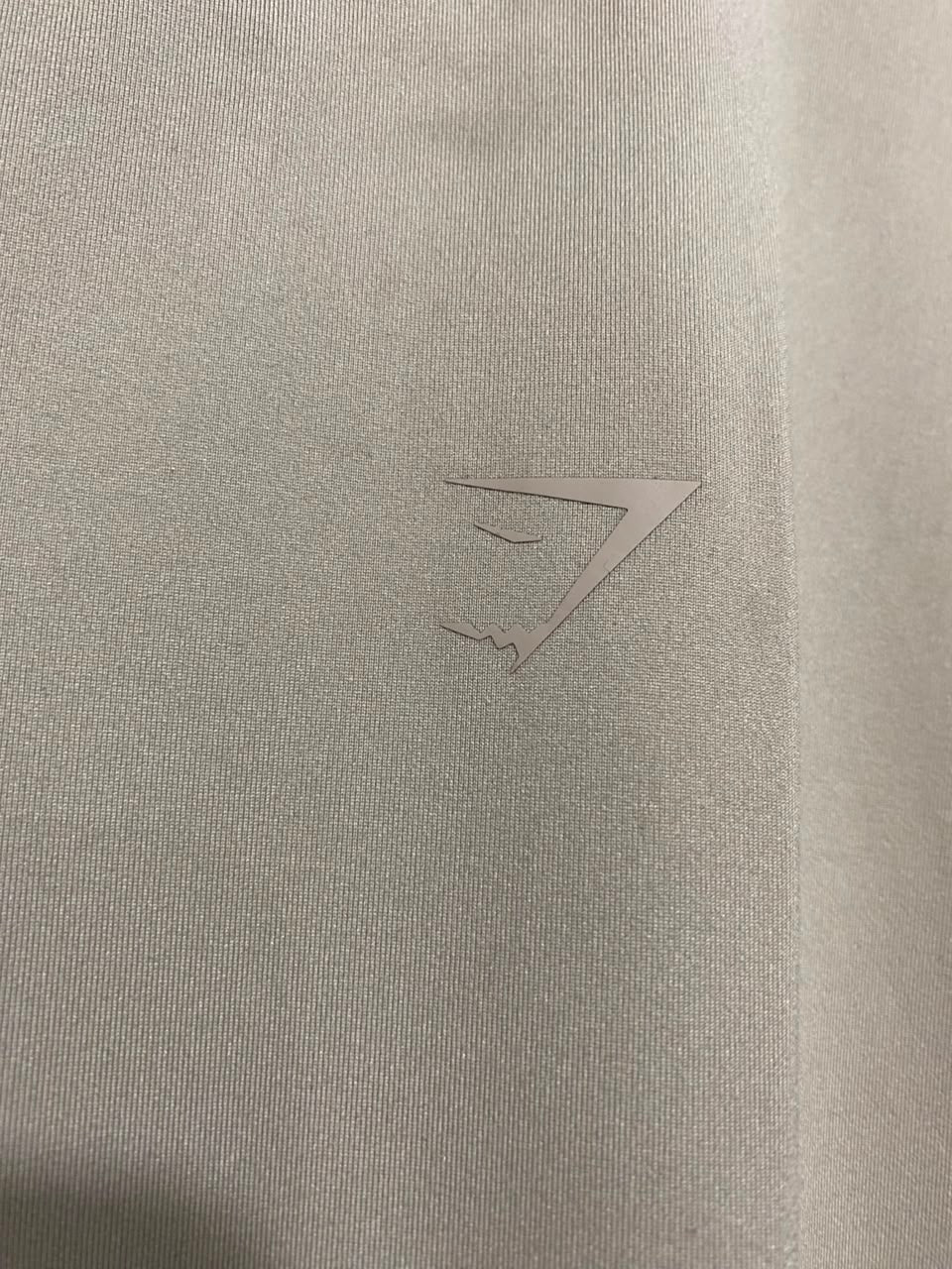 GYMSHARK |S| BUST 19| BEIGE TAN OVERSIZED CASUAL ATHLETIC SHORT SLEEVE T-SHIRT WOMEN'S