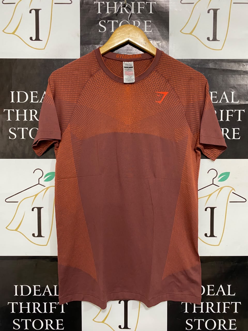 GYMSHARK |S| BUST 18| RUST ORANGE BURNT RED SEAMLESS ATHLETIC SHORT SLEEVE T-SHIRT