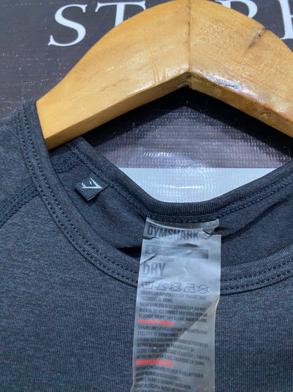 GYMSHARK |S| BUST 13| BLACK LONG SLEEVE CROP TOP WITH THUMBHOLES WOMEN'S