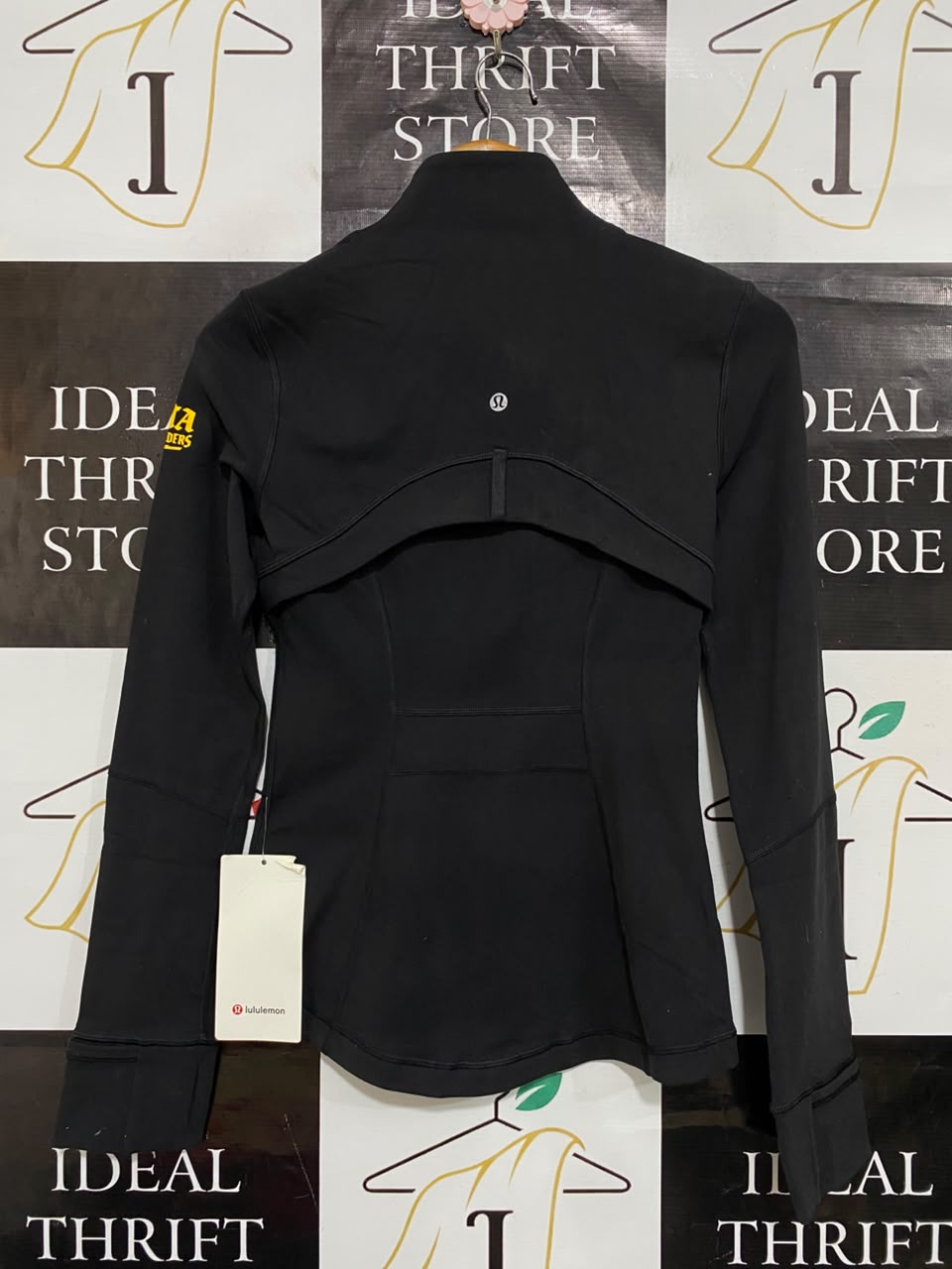 LULULEMON |S| BUST 15| BLACK DEFINE JACKET SPECIAL EDITION YELLOW ACCENTS THUMBHOLES