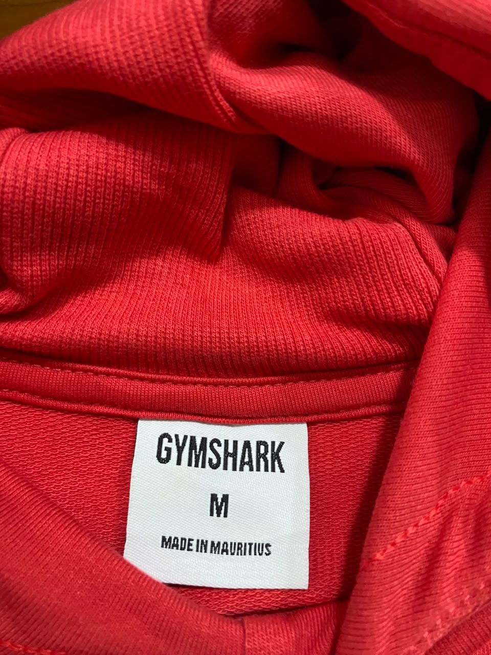 GYMSHARK |M| BUST 20| VIBRANT RED CROPPED HOODIE LONG SLEEVE PULLOVER