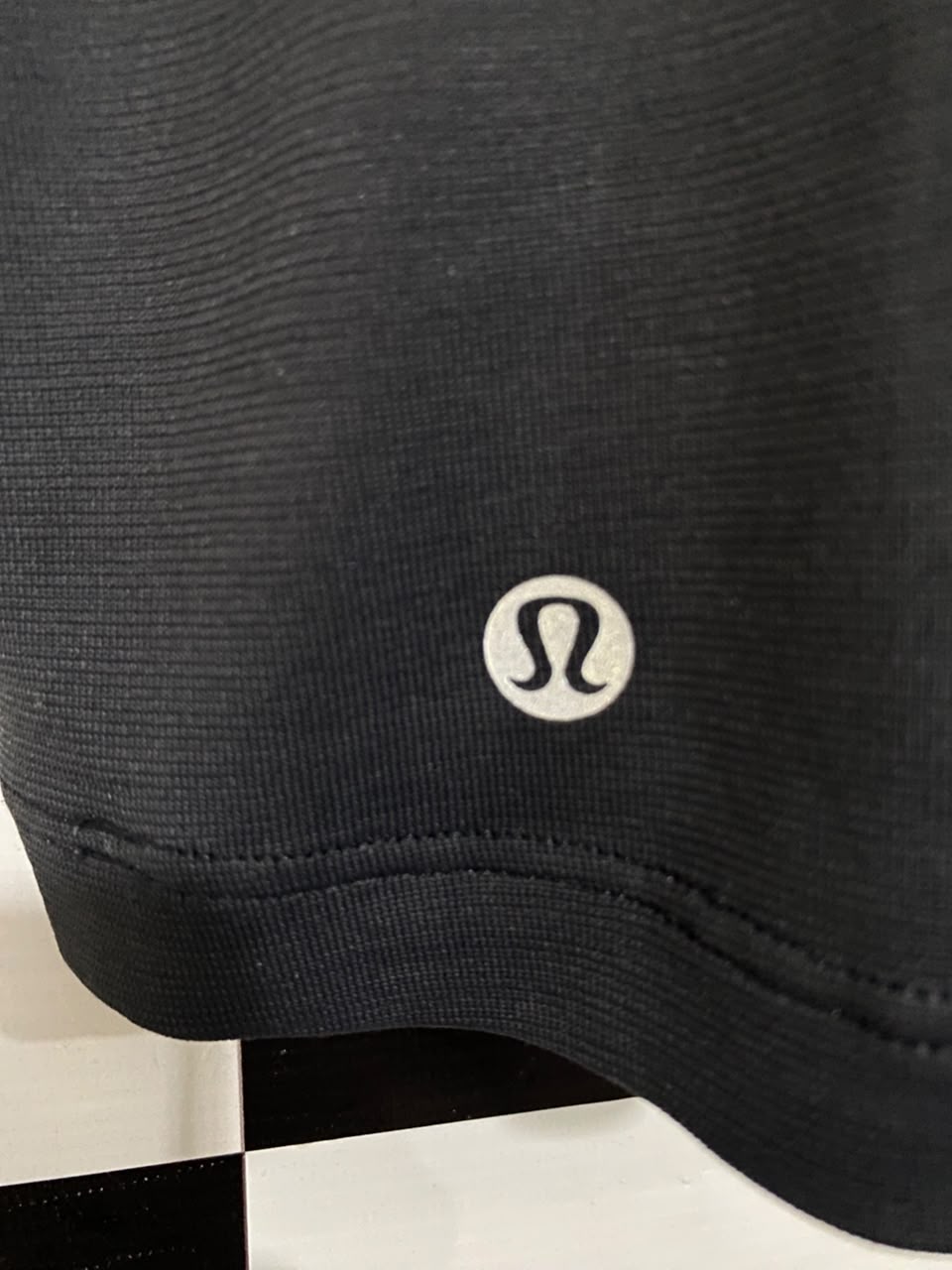 LULULEMON |M| BUST 18| BLACK PERFORATED VENTILATED ATHLETIC SHORT SLEEVE T-SHIRT