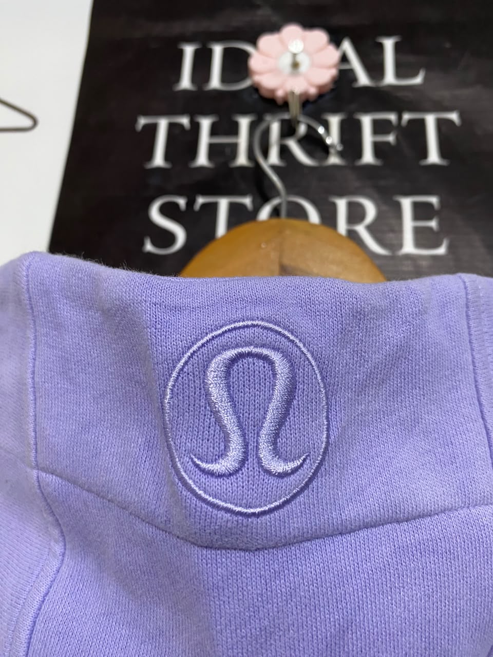 LULULEMON |S| BUST 17| LAVENDER LILAC SCUBA HOODIE FULL-ZIP SWEATSHIRT WITH THUMBHOLES