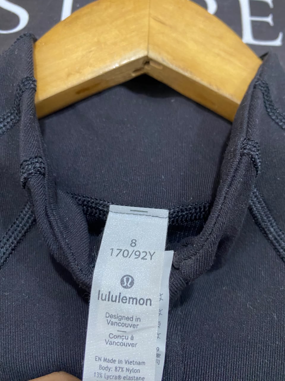 LULULEMON |S| BUST 17| CLASSIC BLACK DEFINE JACKET FULL-ZIP ATHLETIC TRACK JACKET WITH THUMBHOLES