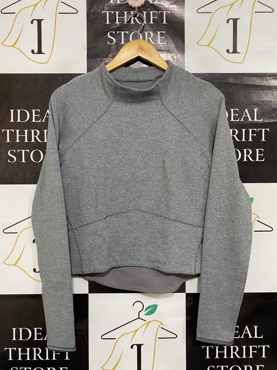 LULULEMON |M| BUST 18| GREY MARLED MOCK NECK LONG SLEEVE CROP TOP ATHLETIC SHIRT