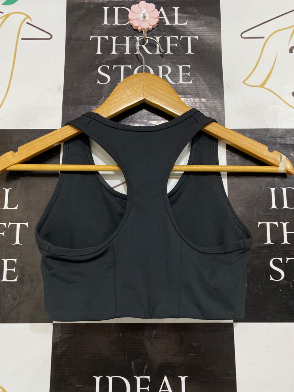 GYMSHARK |XS| BUST 12| CLASSIC BLACK ATHLETIC SPORTS BRA WITH WHITE SHARKHEAD LOGO