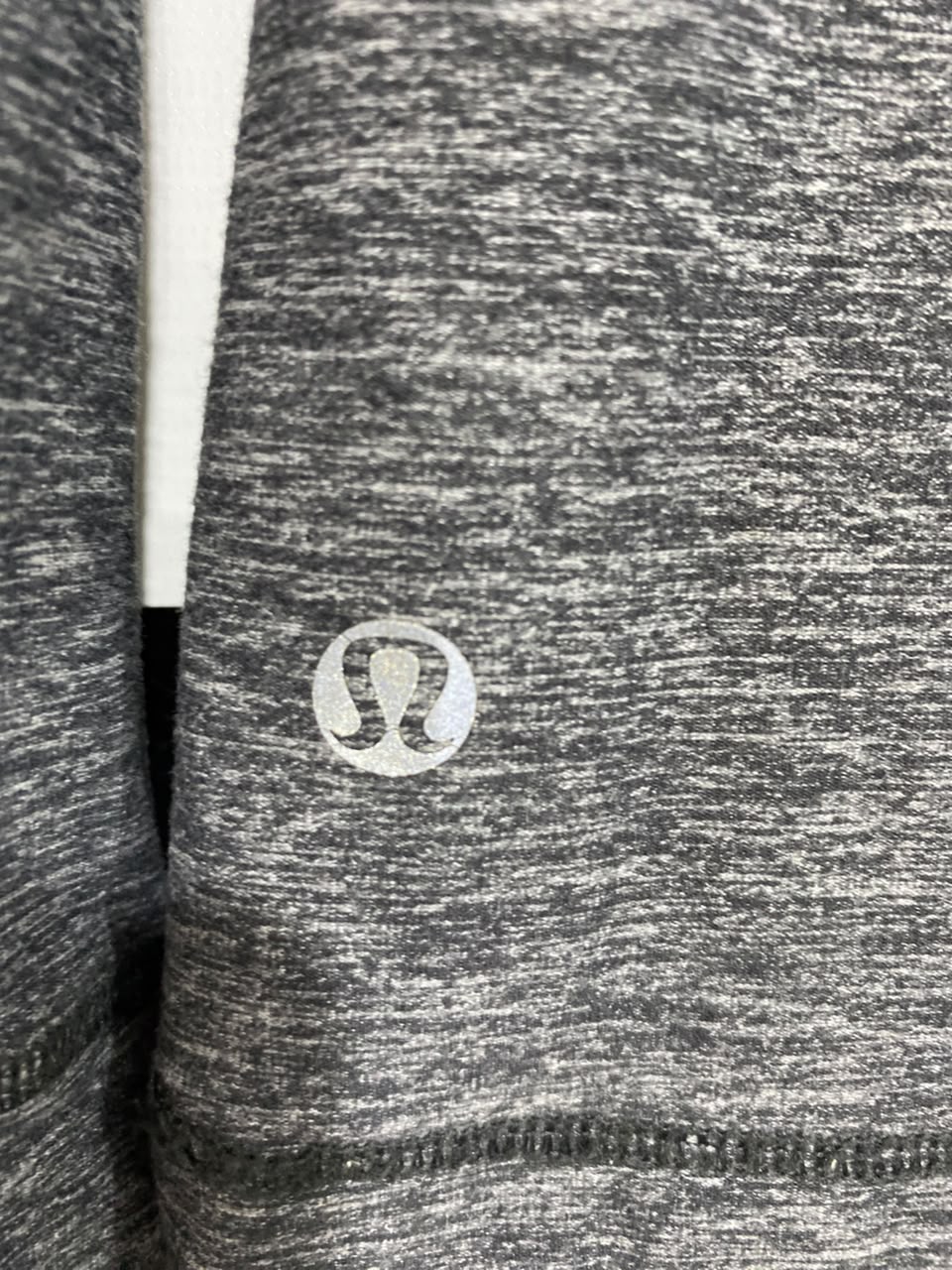 LULULEMON |S| BUST 17| GREY MARLED HALF-ZIP PULLOVER TRACK JACKET WITH THUMBHOLES
