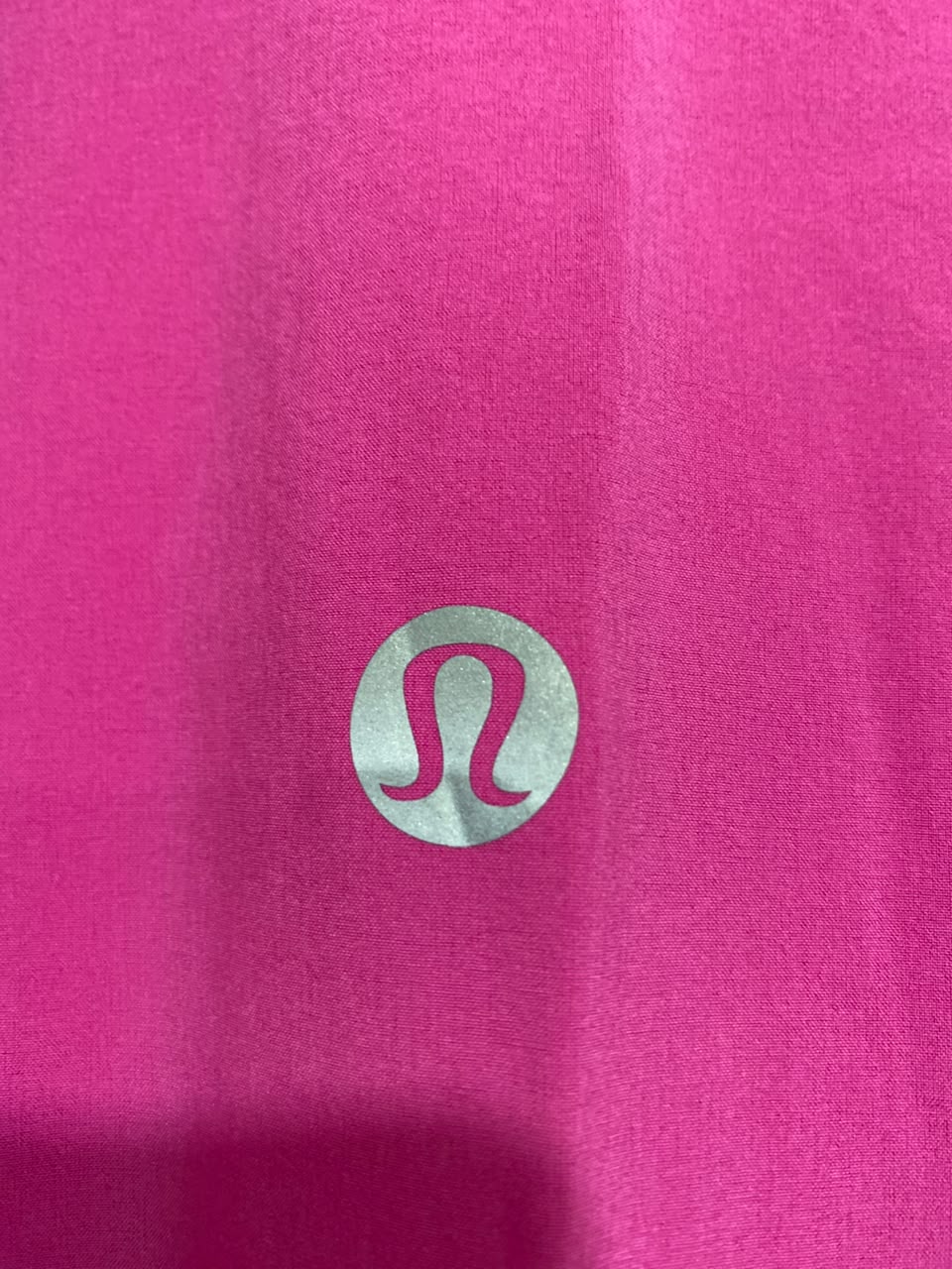 LULULEMON |M| BUST 19| BRIGHT PINK FUCHSIA FULL-ZIP HOODED LIGHTWEIGHT WINDPROTECT ATHLETIC JACKET