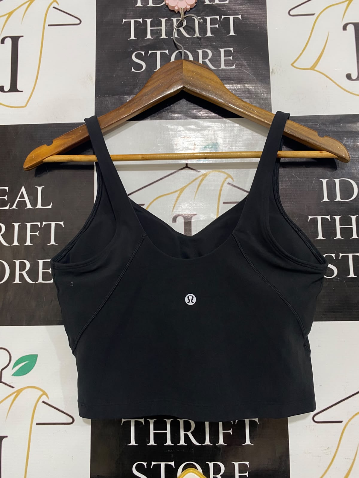 LULULEMON |S| BUST 14| BLACK CROP TOP TANK TOP V-NECK ATHLETIC WORKOUT ACTIVEWEAR