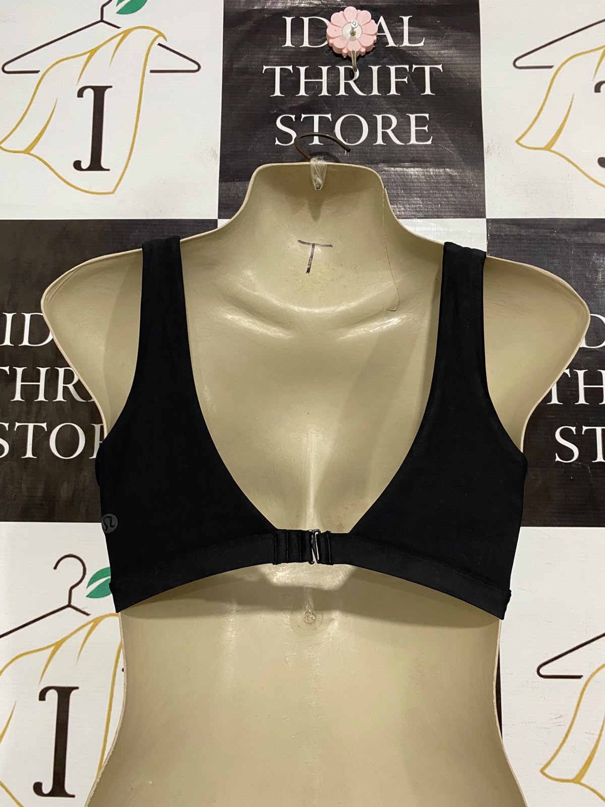 LULULEMON |XS| BUST 13| BLACK V-NECK SPORTS BRA CROP TOP ATHLETIC GYM ACTIVEWEAR