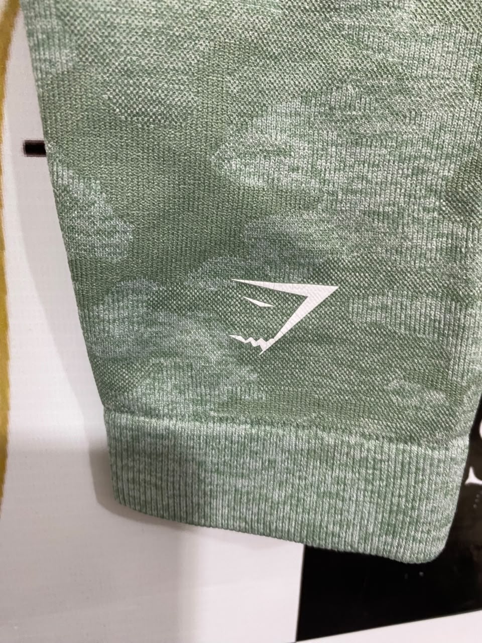 GYMSHARK |XS| WAIST 24| SAGE GREEN CAMO SEAMLESS HIGH-WAISTED LEGGINGS ACTIVEWEAR