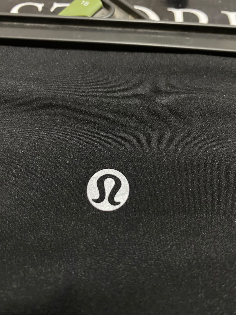LULULEMON |XS| WAIST 23| CLASSIC BLACK HIGH-WAISTED ESSENTIAL ATHLETIC LEGGINGS ACTIVEWEAR
