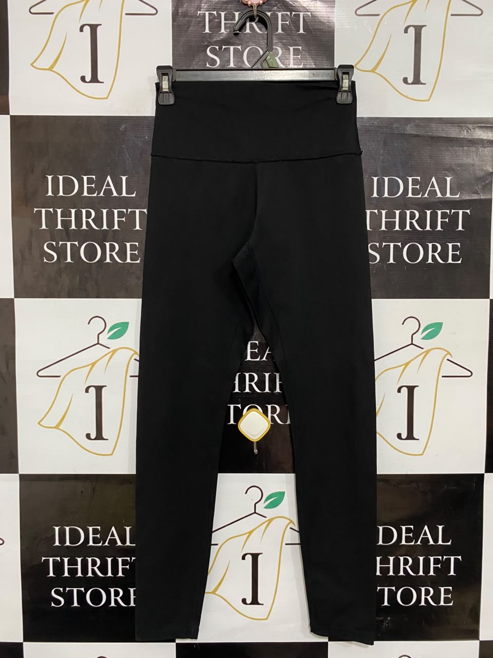 LULULEMON |XS| WAIST 23| CLASSIC BLACK HIGH-WAISTED ESSENTIAL ATHLETIC LEGGINGS ACTIVEWEAR