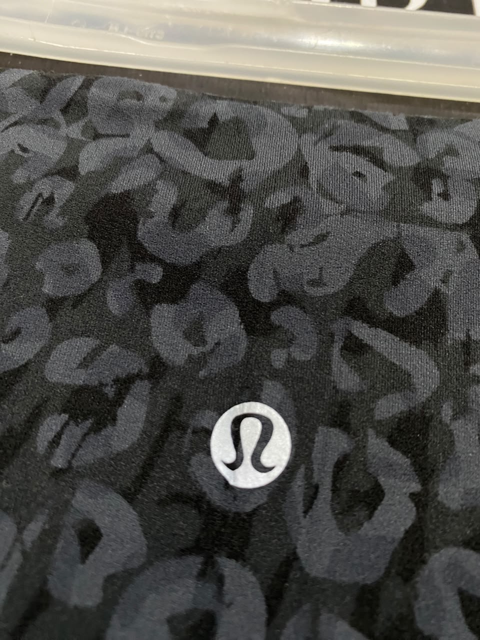 LULULEMON |XXS| WAIST 20| CHARCOAL BLACK LEOPARD PRINT HIGH-WAISTED POCKET LEGGINGS ACTIVEWEAR