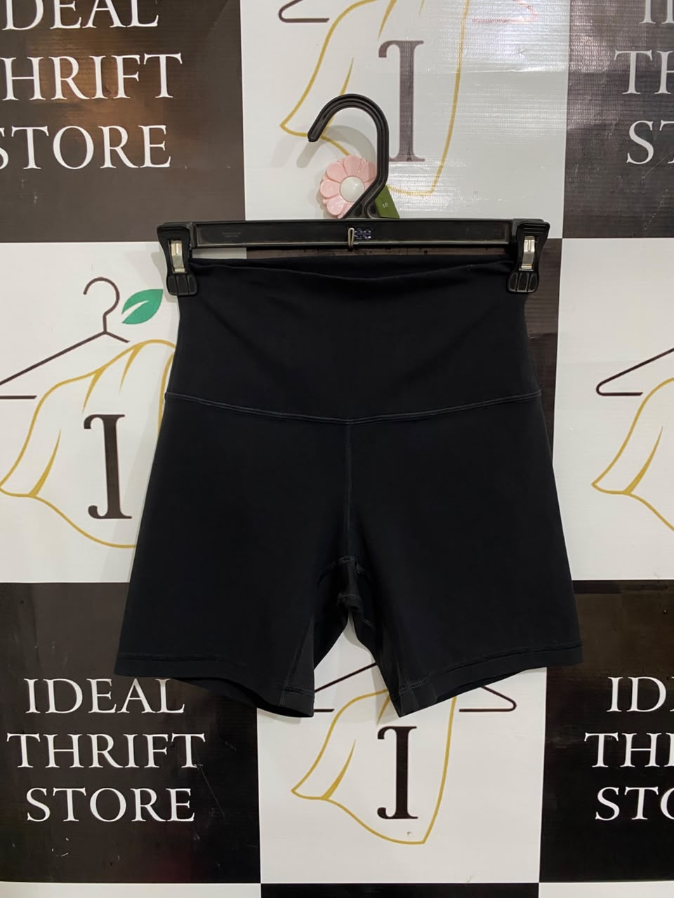 LULULEMON |XXS| WAIST 22| CLASSIC BLACK HIGH-WAISTED ESSENTIAL ATHLETIC BIKER SHORTS ACTIVEWEAR