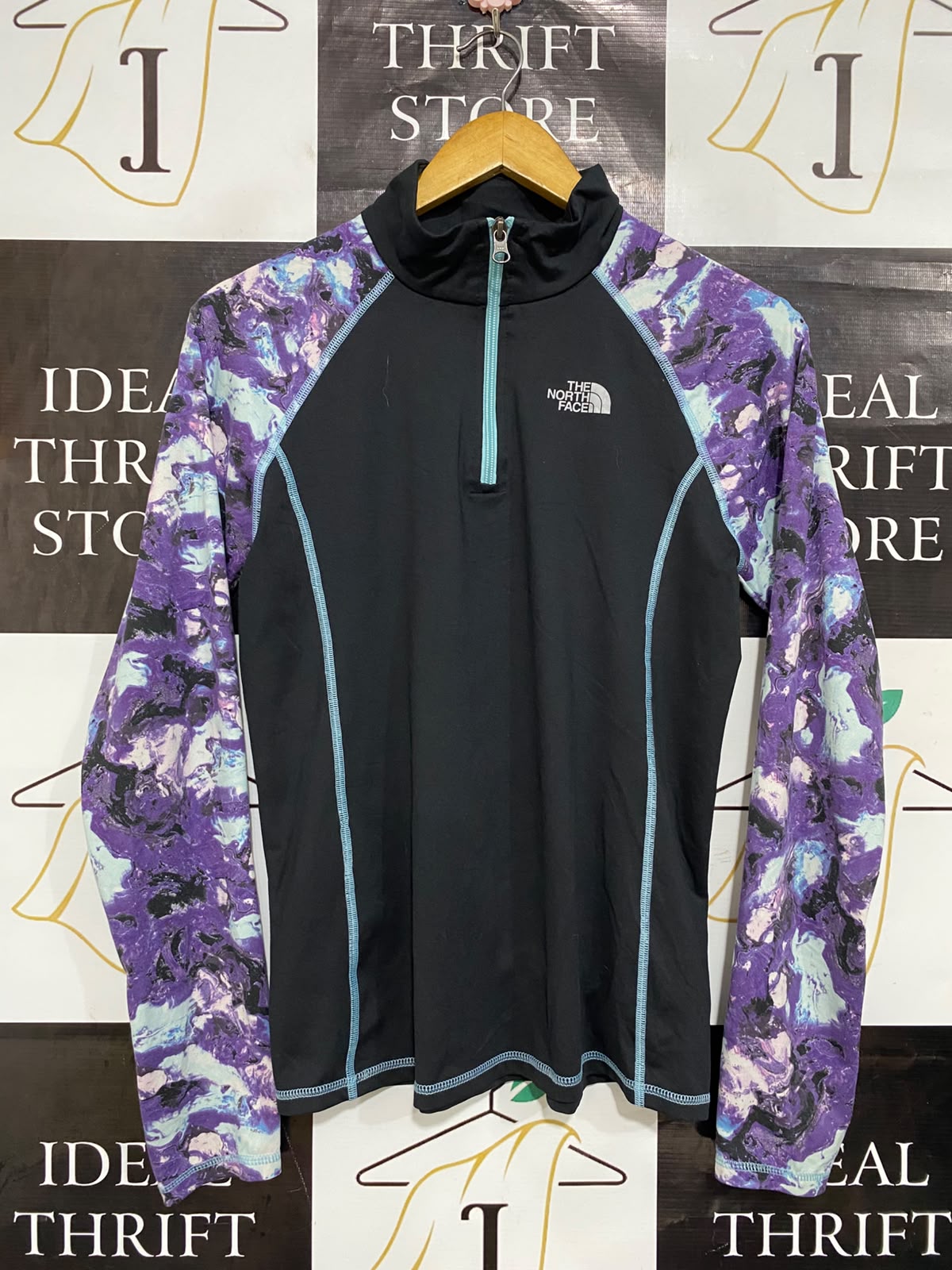 THE NORTH FACE |XL| BUST 18| A27| BLACK & PURPLE MARBLE PRINT QUARTER-ZIP ACTIVEWEAR TOP