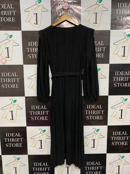 RIVER ISLAND |M| BUST 18| A26| CHIC BLACK CRINKLED PLEATED LONG-SLEEVE MIDI DRESS WITH TIE WAIST