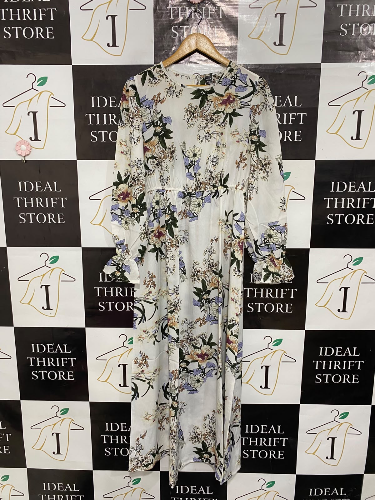 SHEIN |L| BUST 18| A26| WHITE & MULTICOLOR FLORAL PRINT LONG-SLEEVE MIDI DRESS