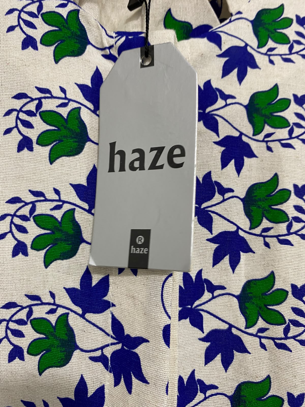 HAZE |L| BUST FREE| A26| BEIGE & BLUE/GREEN FLORAL VINE PRINT LONG-SLEEVE SHIRT MIDI DRESS