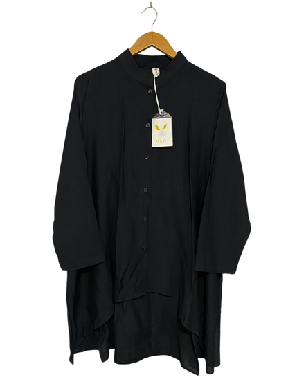 M&W |XL| BUST 23| A27| CLASSIC BLACK MOCK-NECK BUTTON-FRONT HI-LOW TUNIC SHIRT