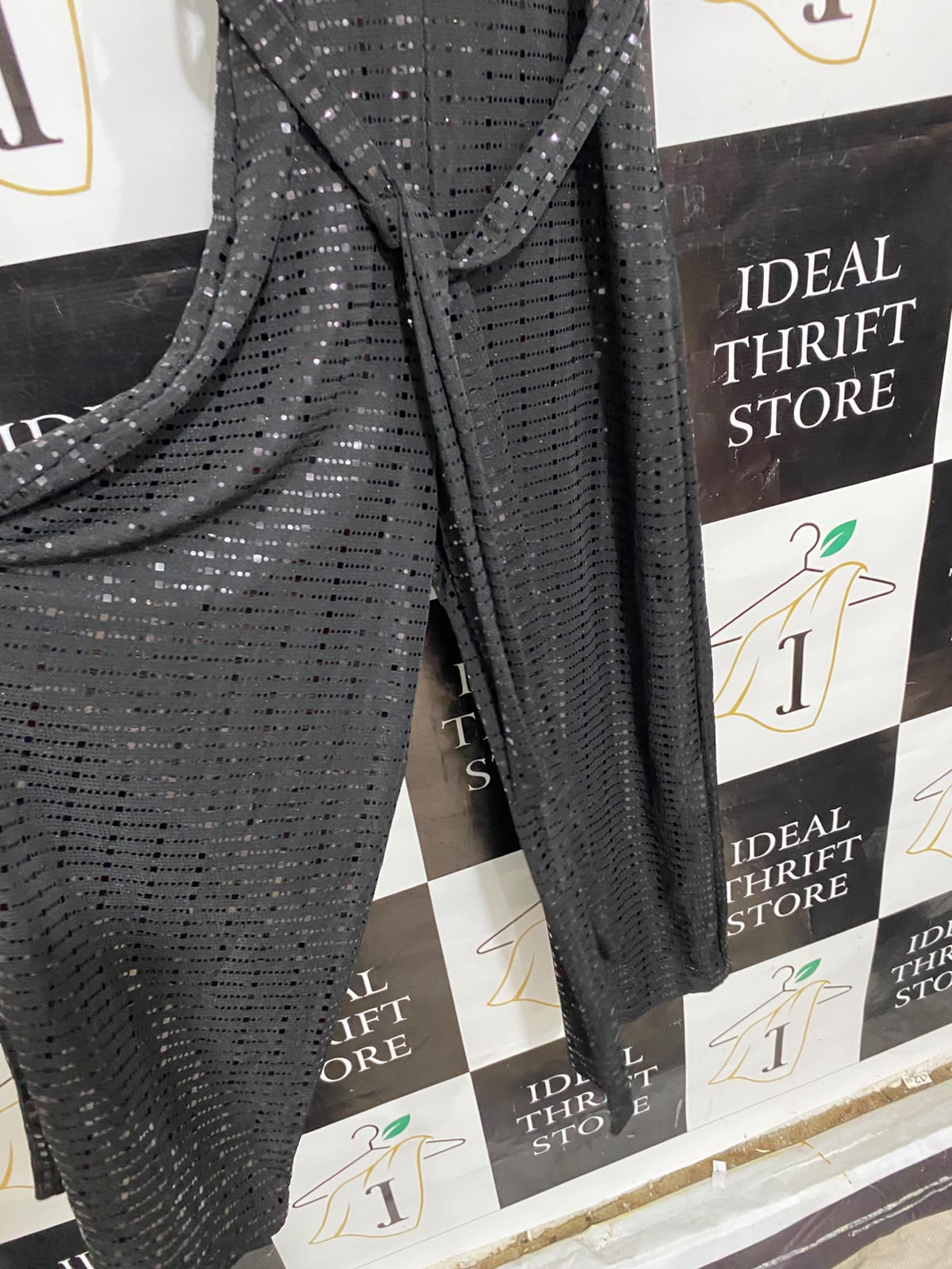 PEACOCKS |M| BUST 18| A28| BLACK SEQUIN STRIPE SHORT-SLEEVE WIDE-LEG JUMPSUIT WITH TIE WAIST