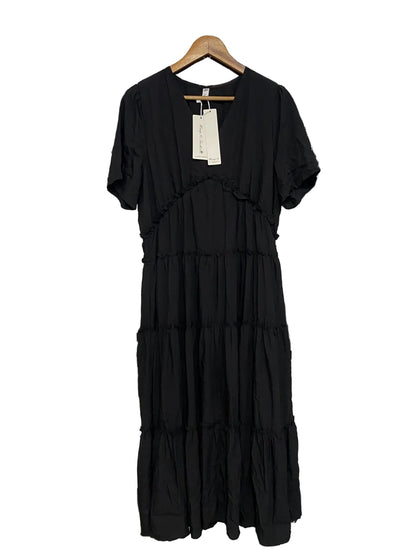 HENG NI |XL| BUST 20| A28| CLASSIC BLACK V-NECK RFFLED TIERED SHORT-SLEEVE MIDI DRESS